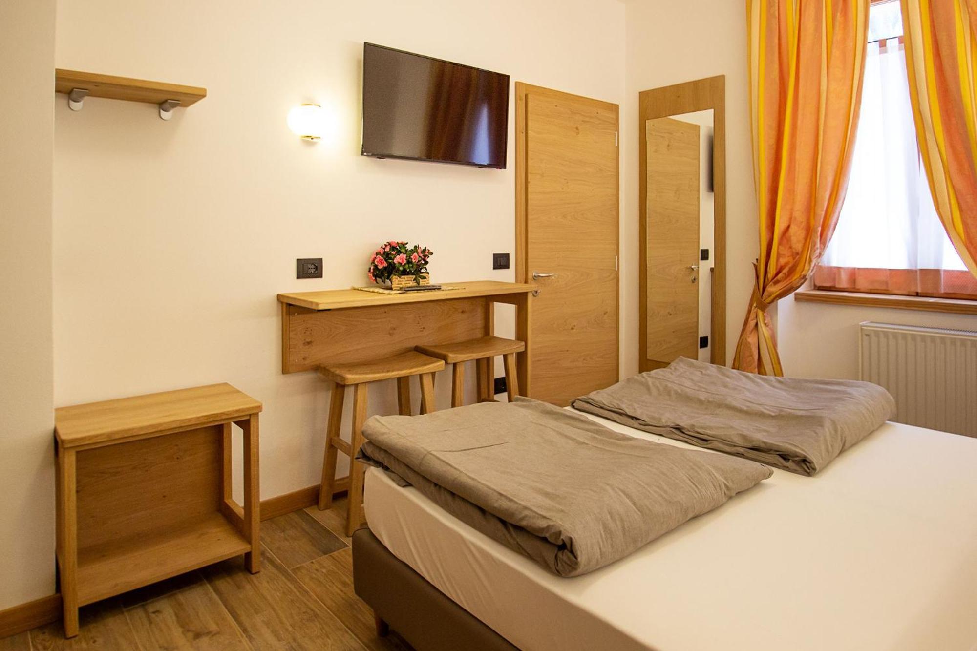 Residence Hotel Santa Maria Piscina E Wellness Пейо Фонти Екстериор снимка