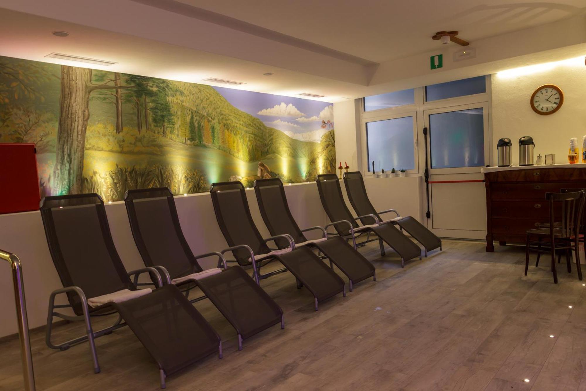 Residence Hotel Santa Maria Piscina E Wellness Пейо Фонти Екстериор снимка