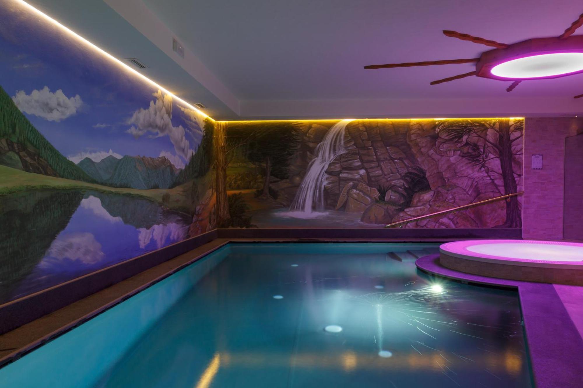 Residence Hotel Santa Maria Piscina E Wellness Пейо Фонти Екстериор снимка