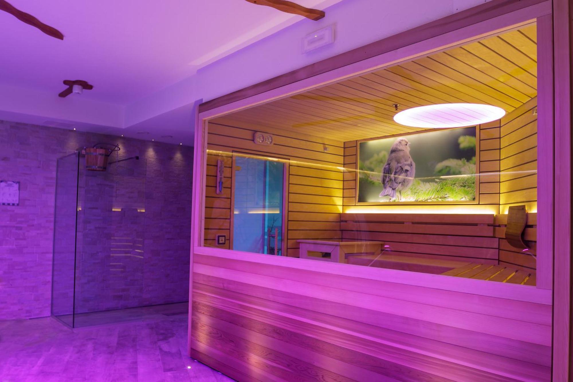 Residence Hotel Santa Maria Piscina E Wellness Пейо Фонти Екстериор снимка
